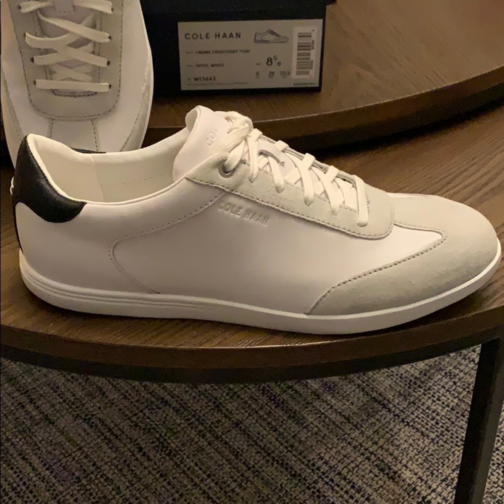 🔥SOLD🔥 Cole Haan Sneakers size 8.5 - Picture 2 of 9
